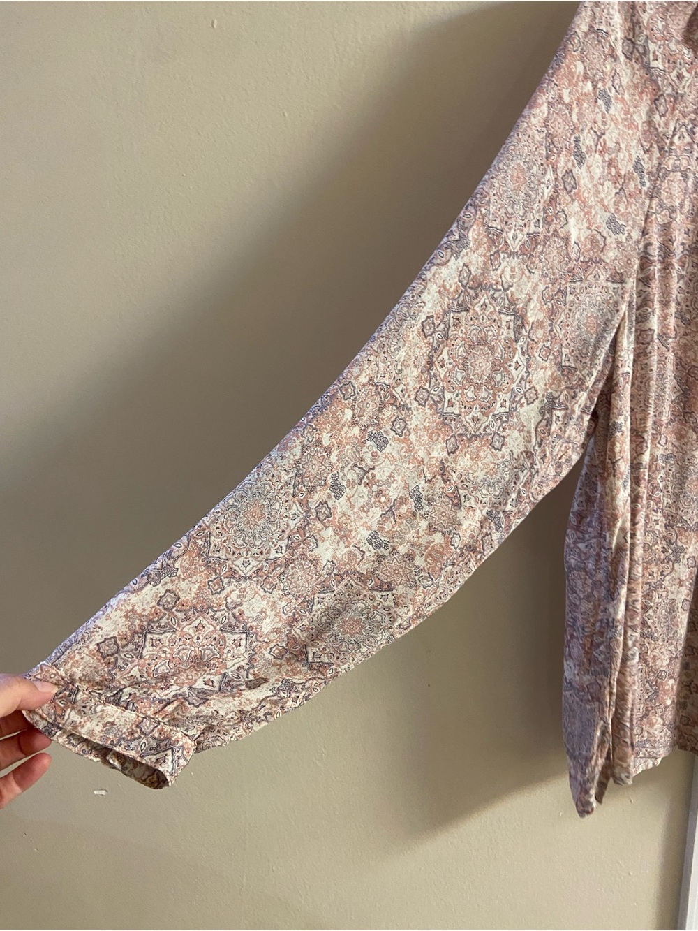 Lucky Brand Paisley Tie-Neck Peasant Blouse Taupe Pink 1X - Picture 5 of 8